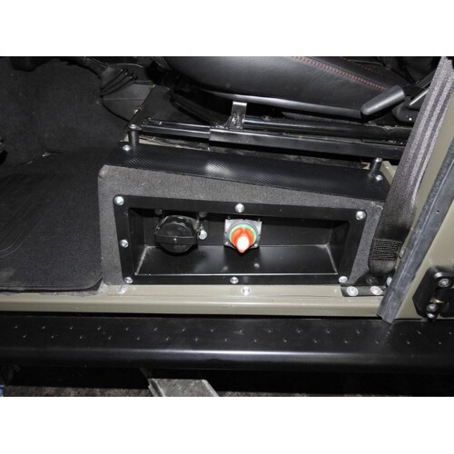 Recess for side of seat box