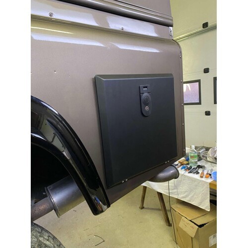 wing fender storage box defender