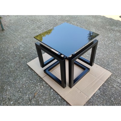 designovy industrialny stolik